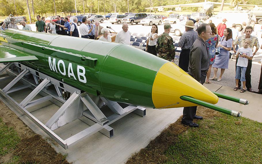 Who S Your Daddy America S Mother Of All Bombs Dwarfed By Russia S   A Group Gathers Around A GBU 43B Or Massive Ordna